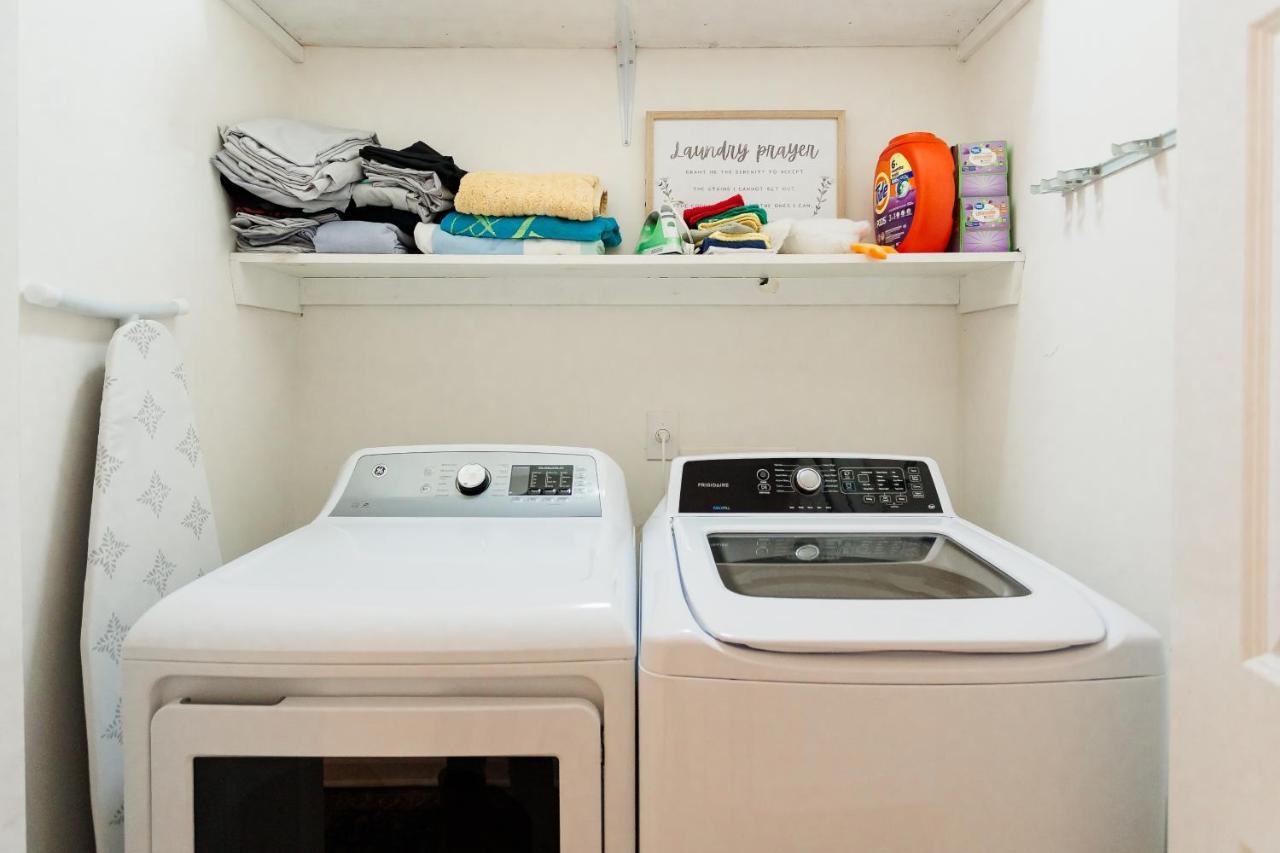 Apartment Private 2 Bedroom And 2 Bathroom In *